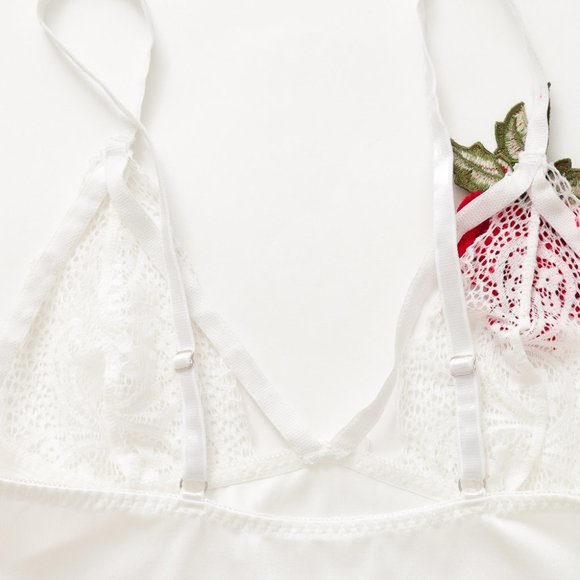 White Beauty and The Beast Pajamas - Picture 14 of 16